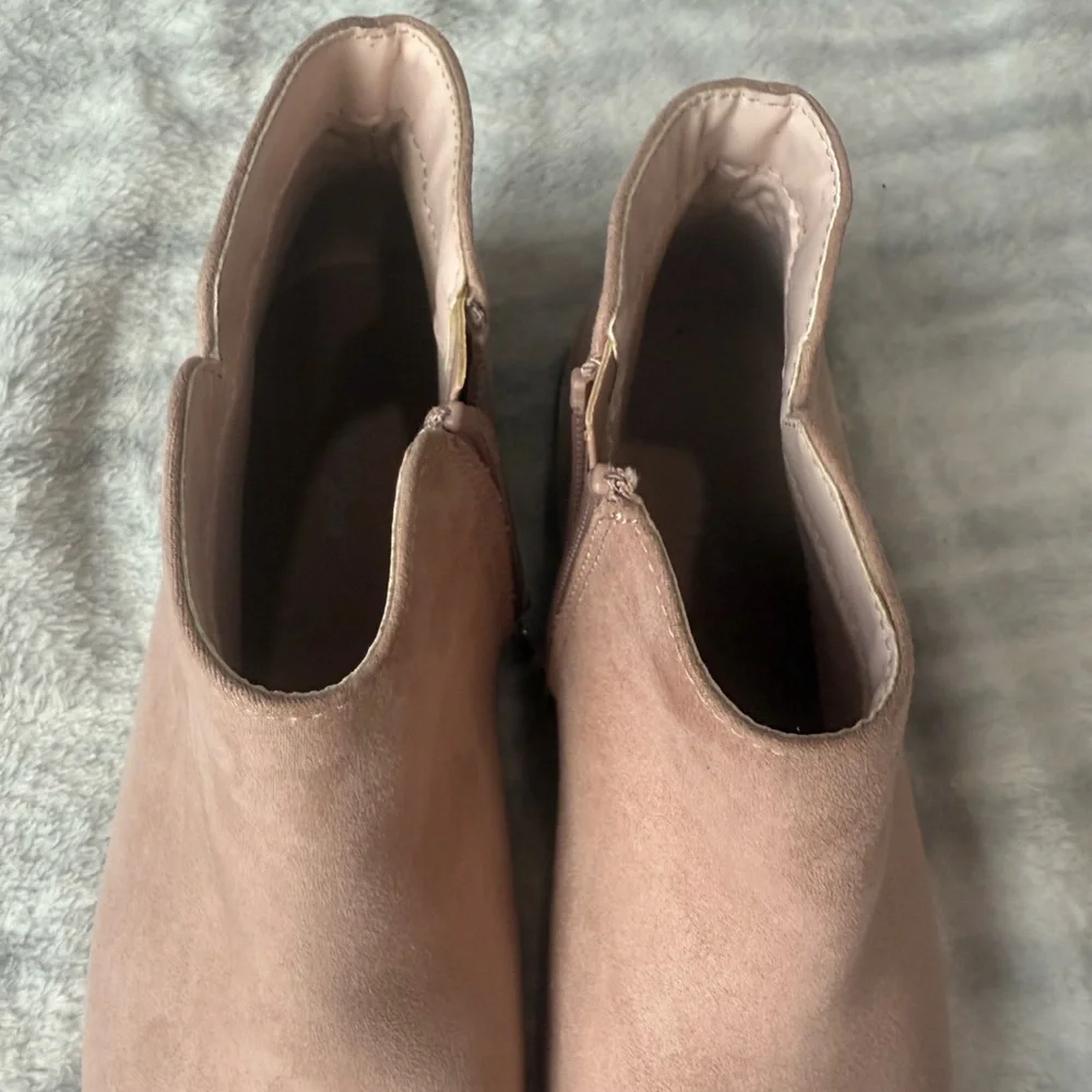 Cat‎ & Jack Tan Kids Boots